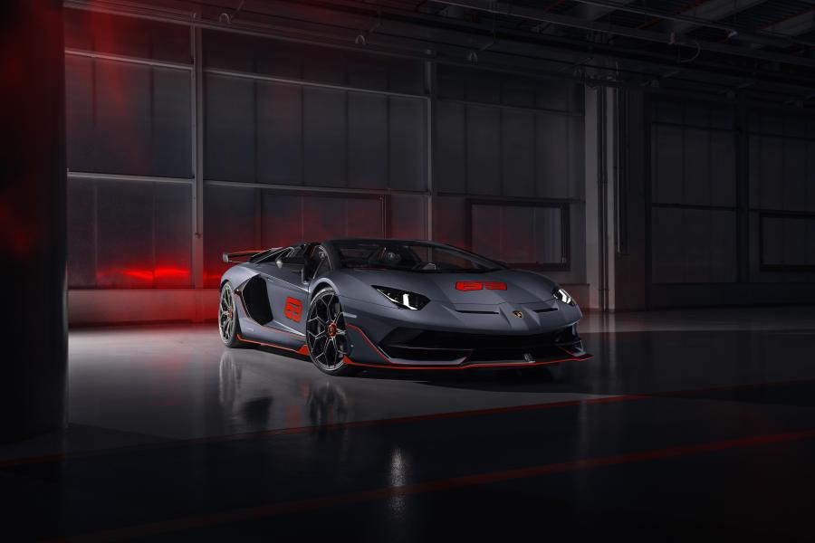  Lamborghini Aventador SVJ 63 Roadster 2019 года  (фото 1 из 15)
